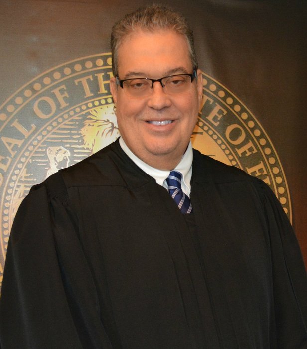 Pòtrè Luis Perez-Medina
