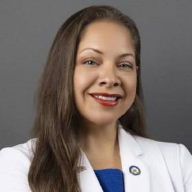 Pòtrè Jacqueline A. Guzman
