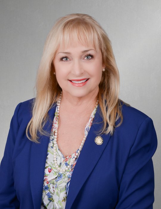 Pòtrè Susan Starkey